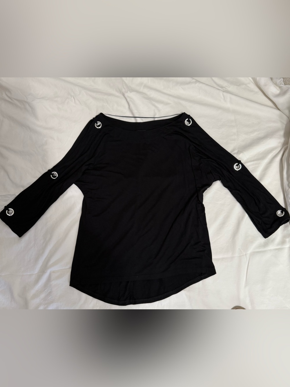 Cable & Gauge Black Top with Silver Grommets